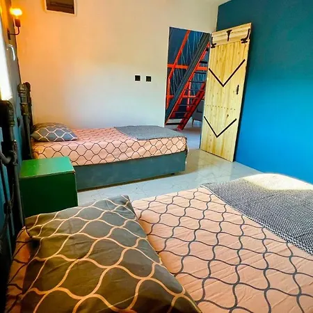 Hidden Paradise Garden *