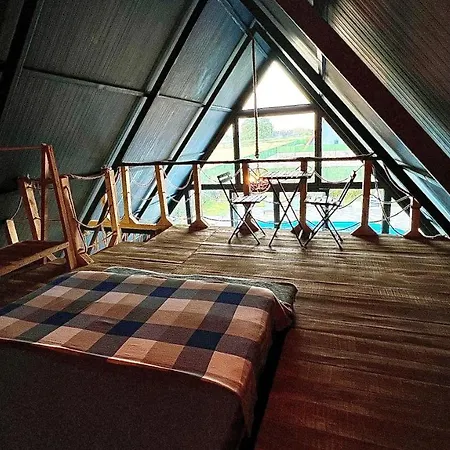 Hidden Paradise Garden 费特希耶