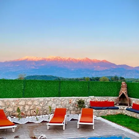 Hidden Paradise Garden 别墅 *