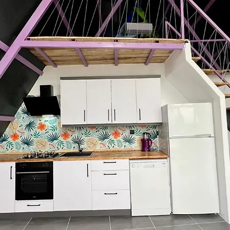 Hidden Paradise Garden 别墅