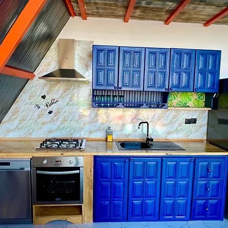 ヴィラ Hidden Paradise Garden フェティエ