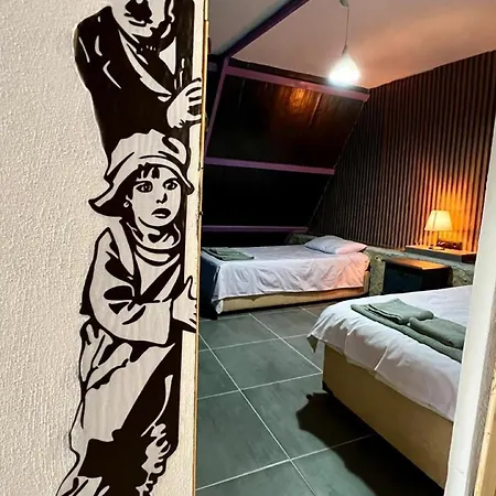 Hidden Paradise Garden フェティエ