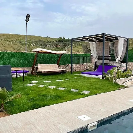 Hidden Paradise Garden