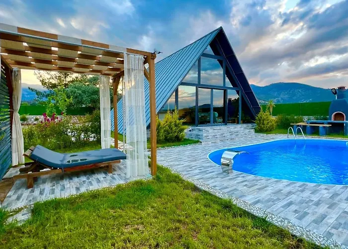 Hidden Paradise Garden