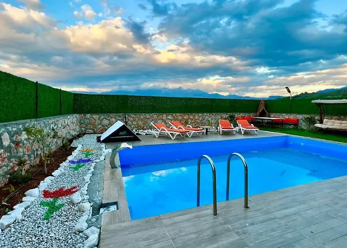 Hidden Paradise Garden Βίλα Φετιγιέ