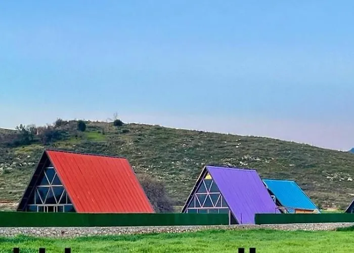 Hidden Paradise Garden *